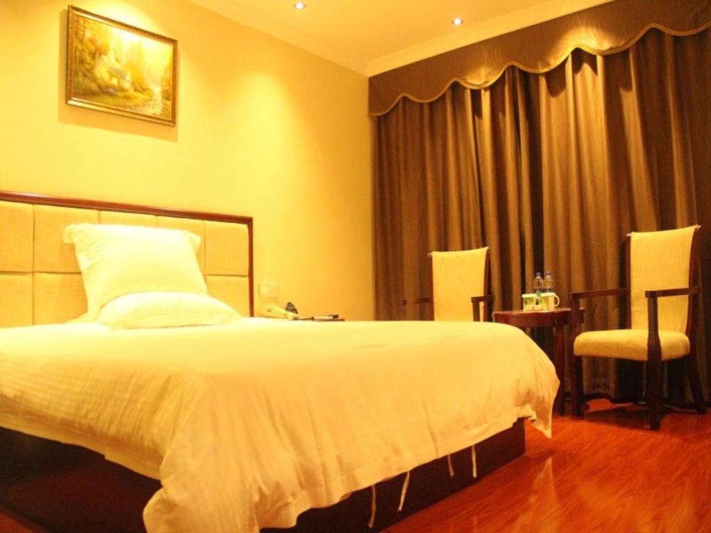 Greentree Inn Guangzhou Panyu Chimelong Happy World Business Hotel Ruang foto