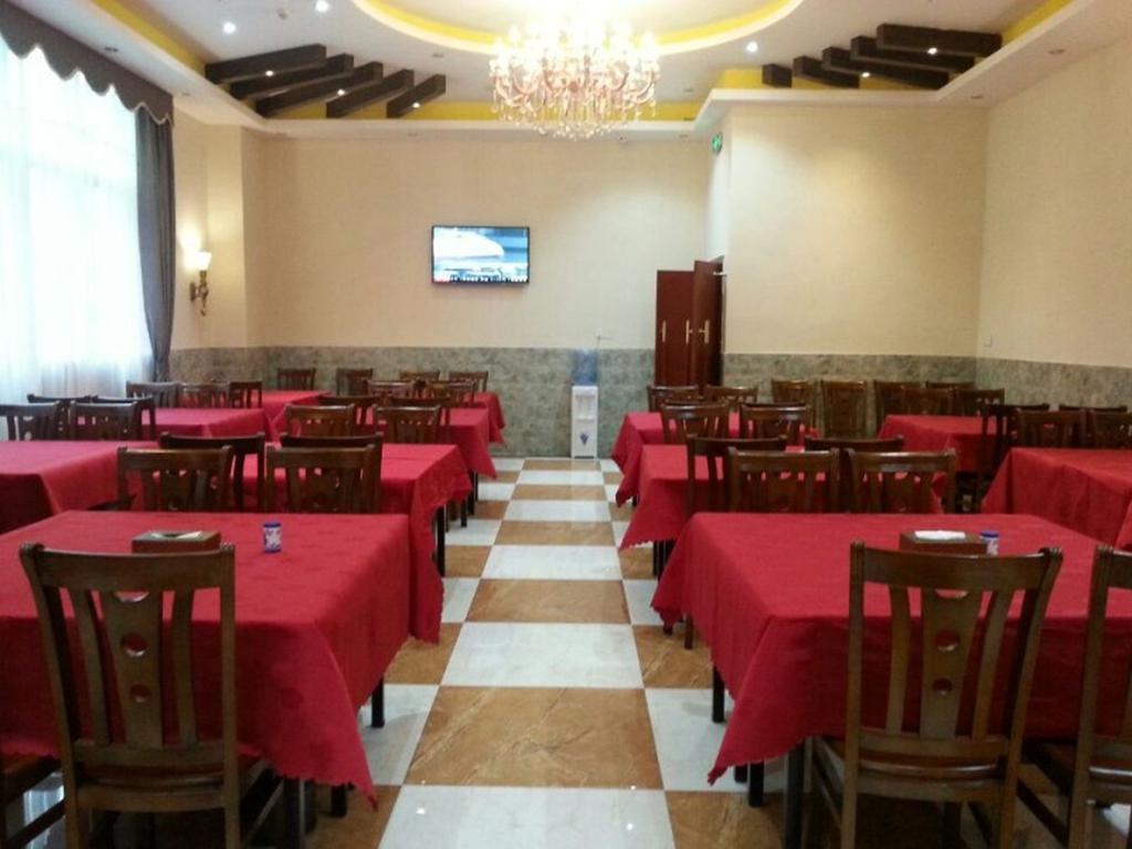 Greentree Inn Guangzhou Panyu Chimelong Happy World Business Hotel Bagian luar foto