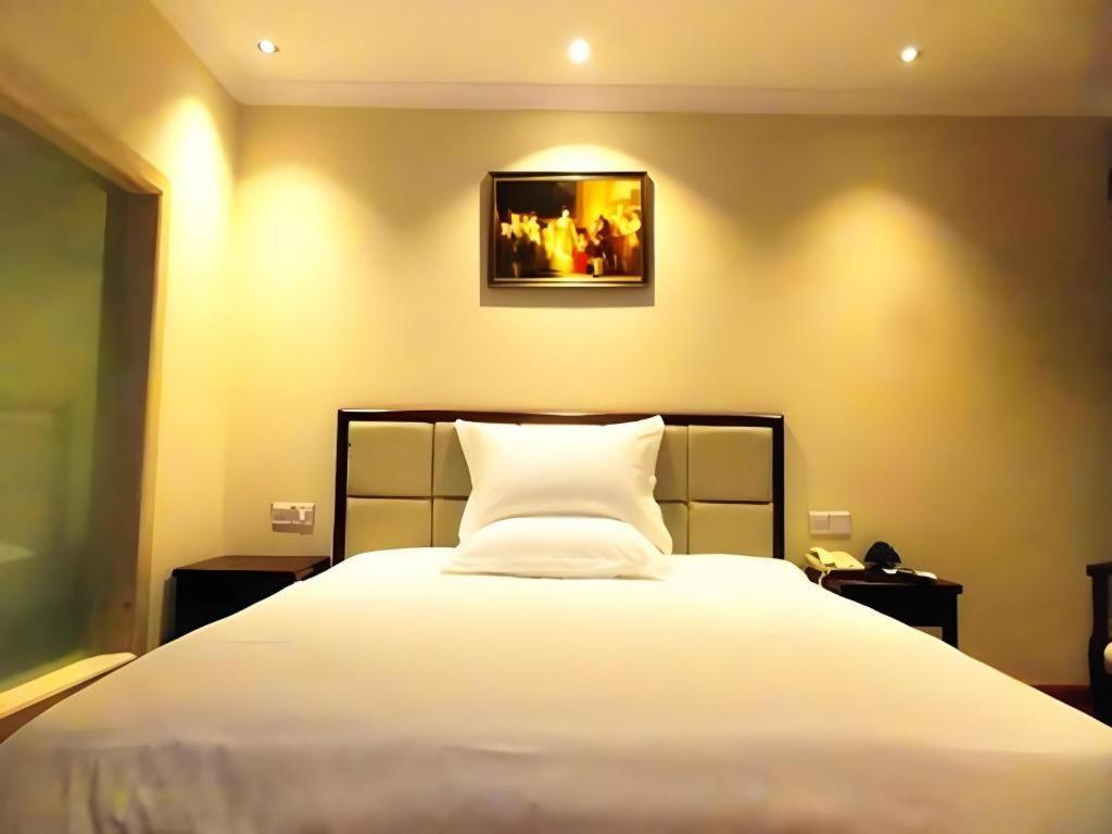 Greentree Inn Guangzhou Panyu Chimelong Happy World Business Hotel Bagian luar foto