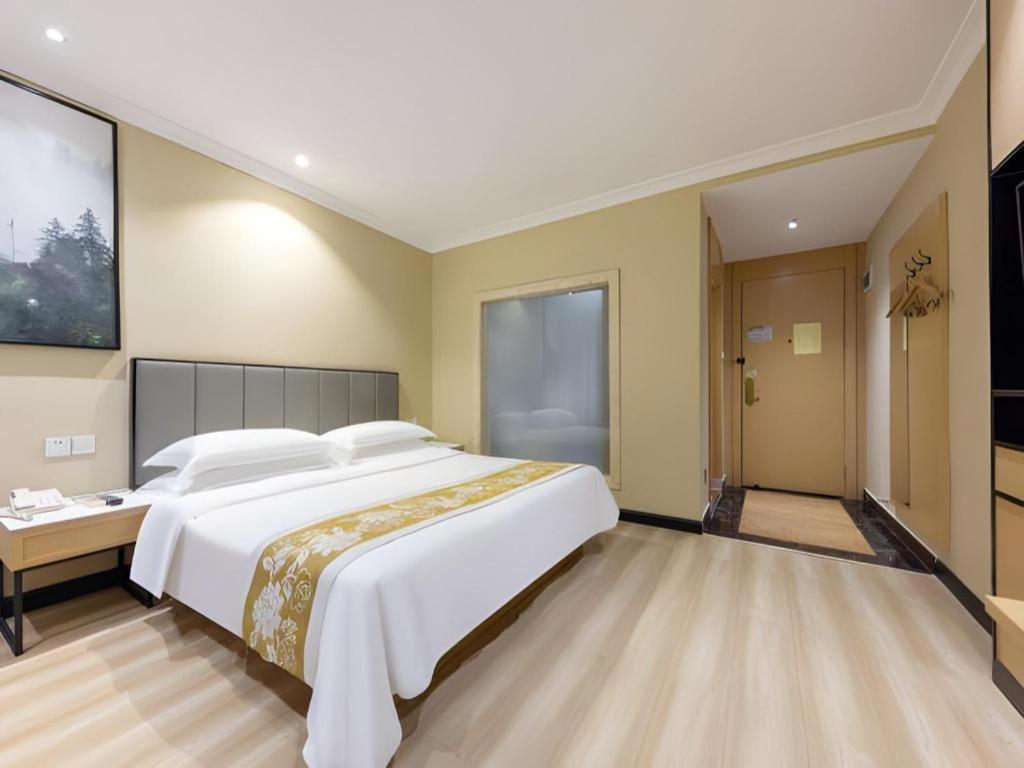Greentree Inn Guangzhou Panyu Chimelong Happy World Business Hotel Bagian luar foto