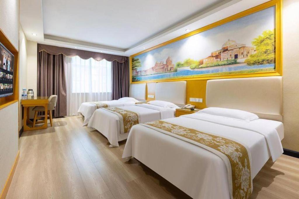 Greentree Inn Guangzhou Panyu Chimelong Happy World Business Hotel Bagian luar foto