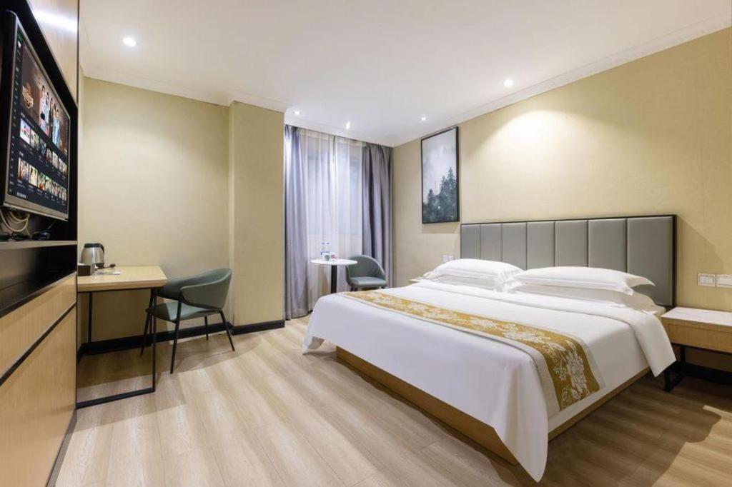 Greentree Inn Guangzhou Panyu Chimelong Happy World Business Hotel Bagian luar foto